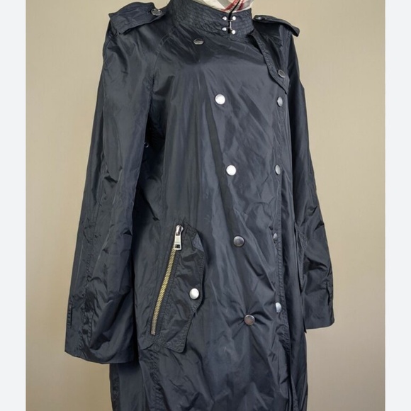 Women’s Burberry Brit raincoat - Picture 1 of 10